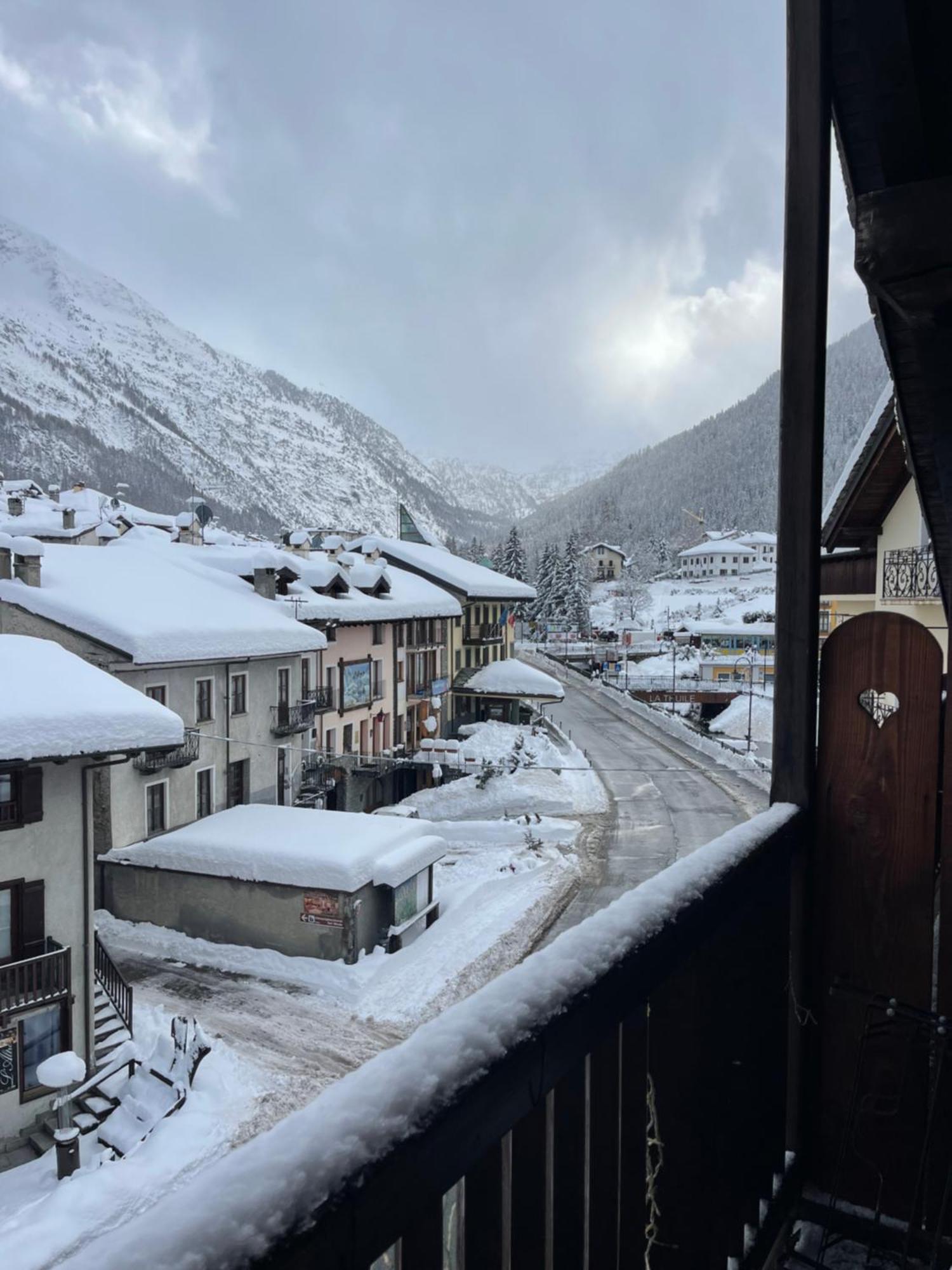 Lthorses & Dreams Bed & Breakfast La Thuile Exterior foto